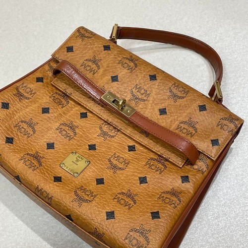 Mcm visetos authentic - authentic, kelly