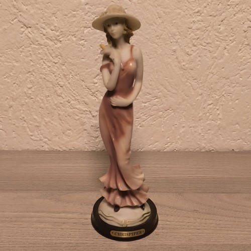 Wunderschöne dame von - ,