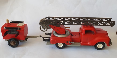 Gama feuerwehrauto drehleiter - gama,