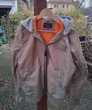 ## Tolle dicke Regenjacke von Alpha Industries Gr.L khakibeige NEU ! NP 75€ ! ##