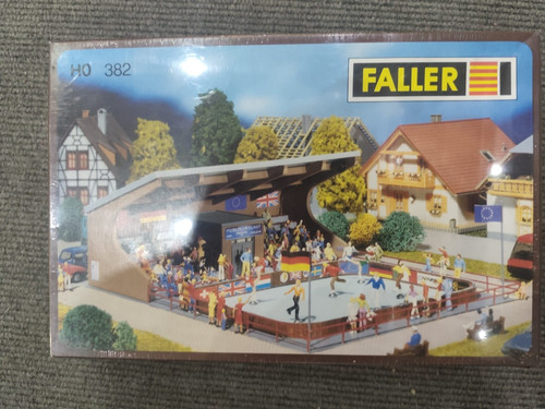Spur faller 382 - spur,