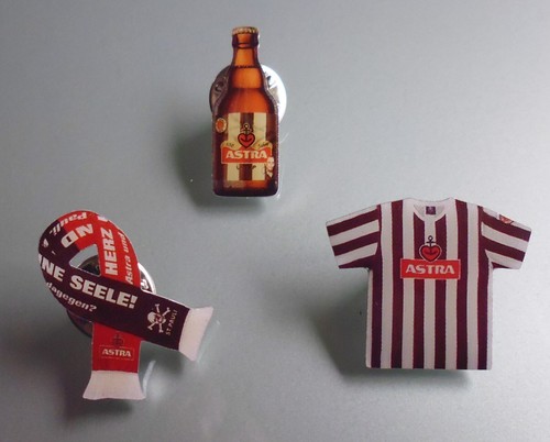 Pins trikot und schal - trikot,