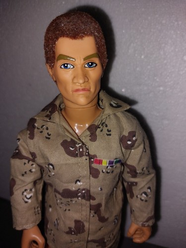 Boneco falcon militär - boneco,