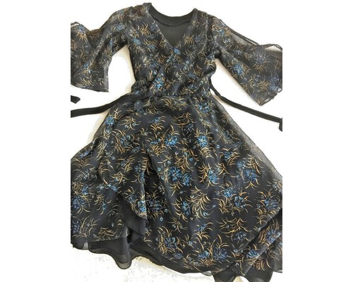 Zauberhaftes wickelkleid - zauberhaftes,