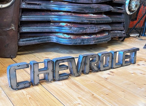 Xxl chevrolet schriftzug - chevrolet,