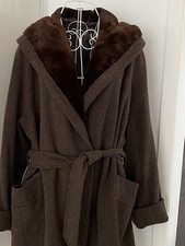 Wintermantel mit Kapuze, Wolle