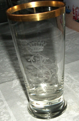 Antikes trinkglas mit - antikes,