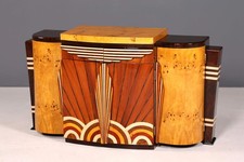 Wunderschönes Art Deco Design