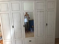 Schlafzimmerschrank weiß kiefer gut erhalten 235 x 220 x 56