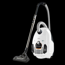 AEG VX7-2-IW-S Staubsauger mit Beutel / Softräder / nur 69 db(A) / 12 m Radius