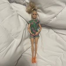 Mattel Barbie / Barbie Fashionistas Puppe mit Rollstuhl und Rampe /#165