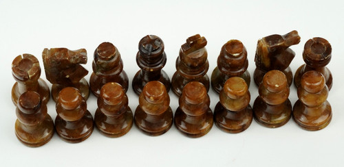 Schachfiguren aus alabaster - aus,
