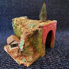 Alter Eisenbahntunnel mit