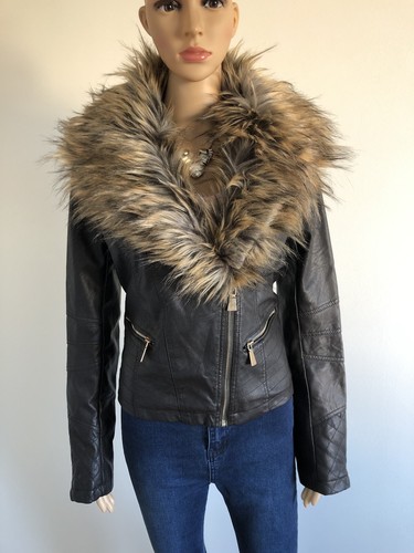 Neue jacke mit kunstfell - neue,