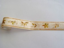 Bordüre selbstklebend