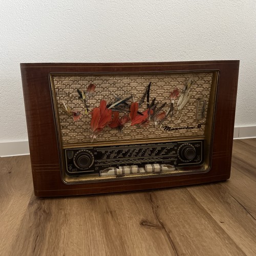Altes röhrenradio mazurka 56 - ,