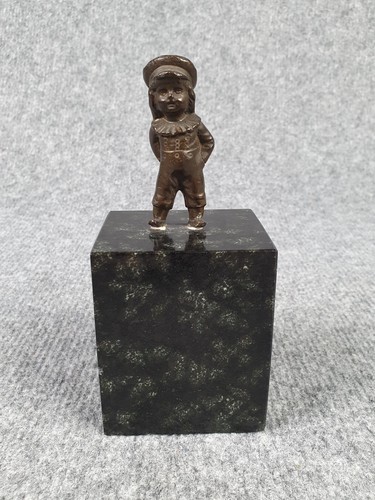 Skulptur junge bronze auf - skulptur,
