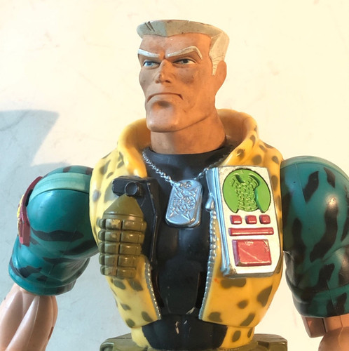 Grosse chip hazard - figur,