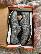 Nike Flyknit Racer