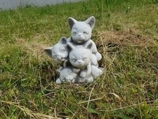 Steinfigur Katzen Familie