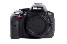 NIKON D5300 nur Gehäuse, body -   ca. 23.840 clicks - * Fotofachhändler *