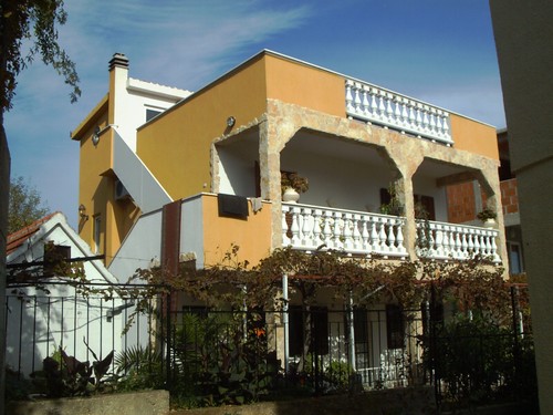 Ferienwohnung ferienhaus - ferienwohnung,