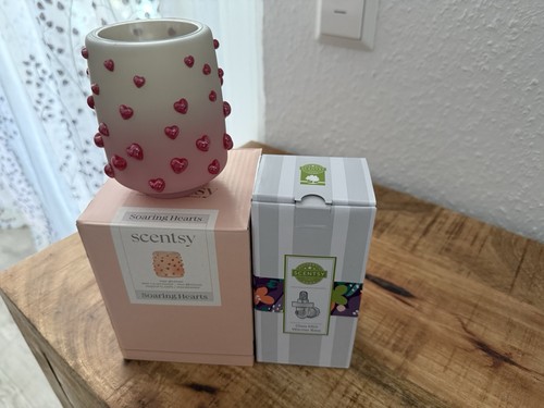 Scentsy soaring hearts - ,