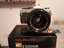 Olympus OM-2 N mit Zuiko 35-70 Zoom Vivitar 28-200 Zoom Winder 2 und T32 Flash