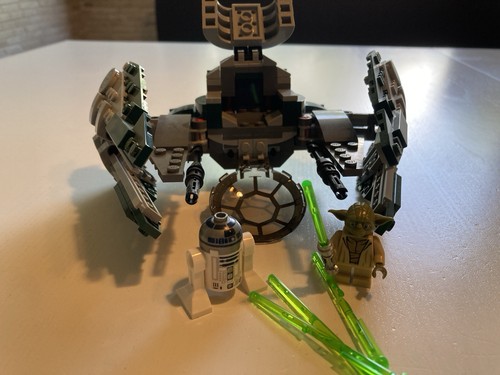 Lego 75360 star wars yodas - lego,