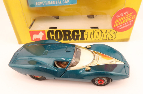 Corgi toys 347 chevrolet - toys,