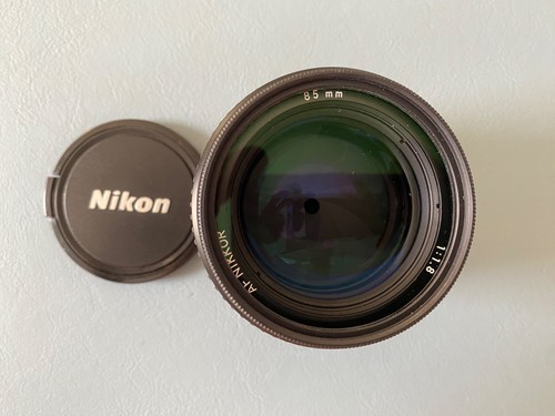 Nikon nikkor 85mm 1 8 - nikon, af