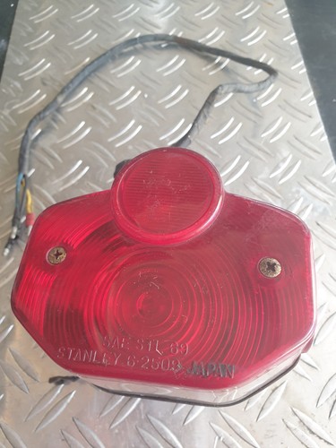 Yamaha 250 350 - rd, rücklicht