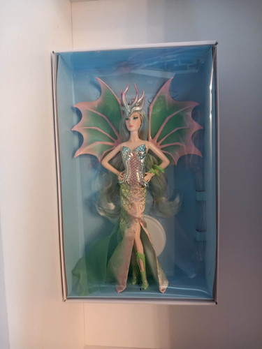 Gold label barbie - gold,
