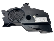 Audi A3 / 8P / 1,6 FSI / Subwoofer von Blaupunkt 8P3035382 Verstärker