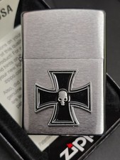 Zippo Eisernes Kreuz Skull