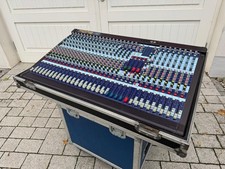 Midas Venice 320 Analog Mischpult 32 Kanal inkl. Case guter Zustand