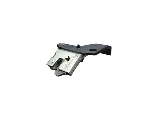 Lock tailgate tailgate lock