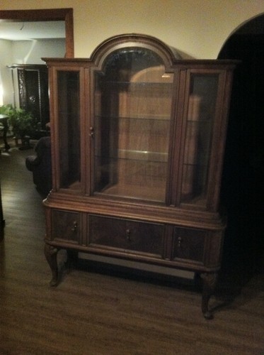 Sehr alter schrank vitrine - sehr,