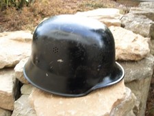Alter Stahlhelm Feuerwehrhelm ähnlich wie M 34 2.WK 2. nach 1945 ?.