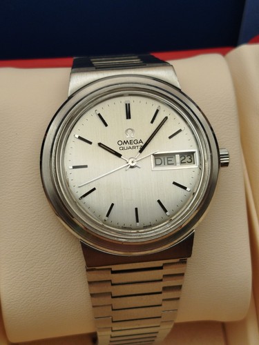 Omega quartz day date vintage - omega,