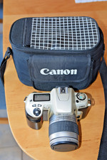 Nikon F60 mit Nikon NIKKOR