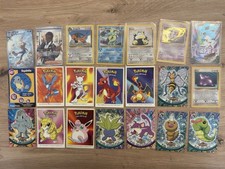 Pokemon Karten und Dunkin Bommer Sticker