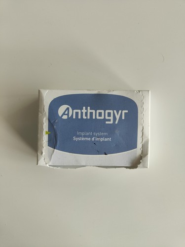 Anthogyr axiom reg implantat - axiom,