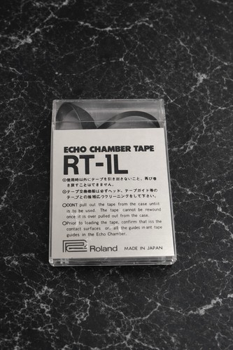 Roland echo chamber - echo, rt-1l