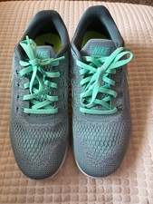 NIKE FREE RN neuwerig in Grün