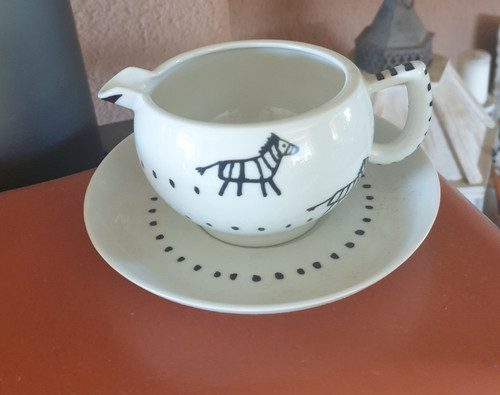 Arzberg city running zebra - running,