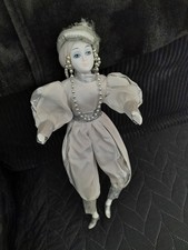 Reinart Faelens Porzellan