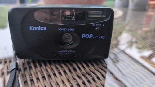Konica pop kamera - ef-88,