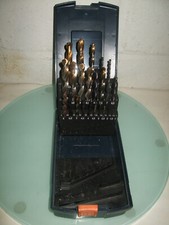 Spiralbohrer Satz Bohrerkassette HSS 1-10,0mm + 5 Bohrer f. Gewinde