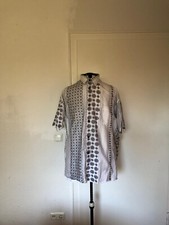 Herrenhemd Signum XXL: modisches Muster und lockere Passform für hohen Tragekomf